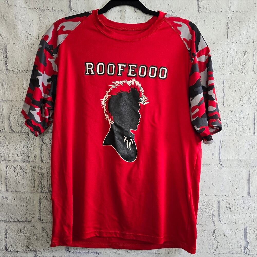 Peter Pan Hook Movie Roofeo Roofeoooo Red Camo Graphic Tee Medium